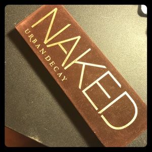 Urban Decay Naked Eyeshadow palette